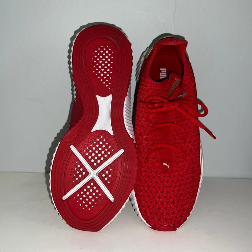 Red PUMA - Picture 3 of 3